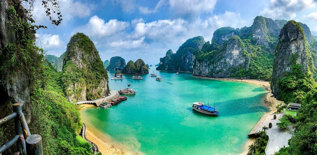 Craft Blog Post: Craft those Travel Plans this Summer!
